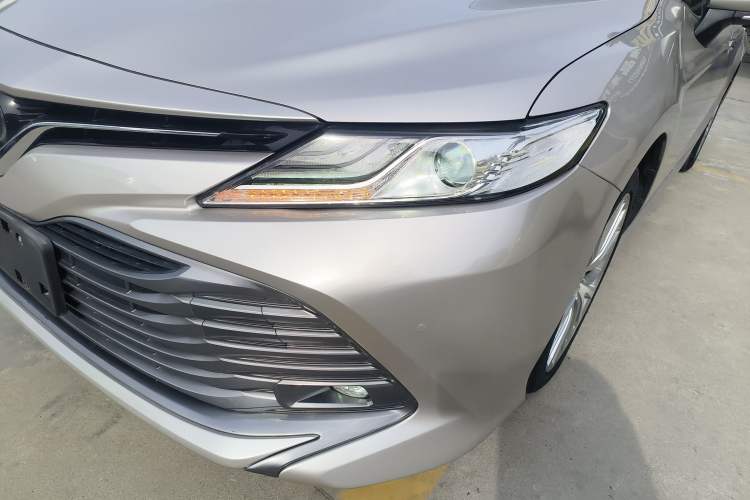 Used Toyota Camry 2018 2.5G Luxury Edition Left Front Headlight