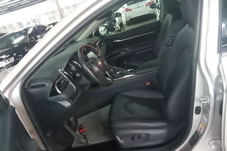Used Toyota Camry 2018 2.0G Luxury Edition Left Front Seat