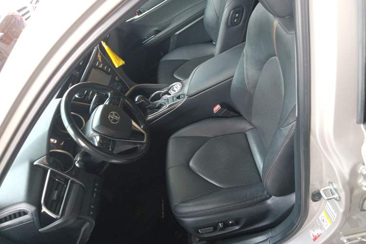 Used Toyota Camry 2018 2.0G Luxury Edition Left Front Seat