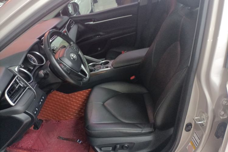 Used Toyota Camry 2018 2.5G Luxury Edition Left Front Seat