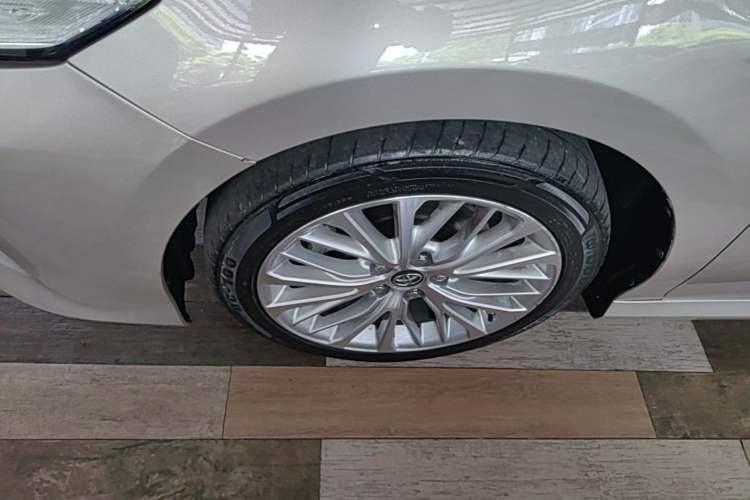 Used Toyota Camry 2018 2.5G Luxury Edition Left Front Wheel Hub
