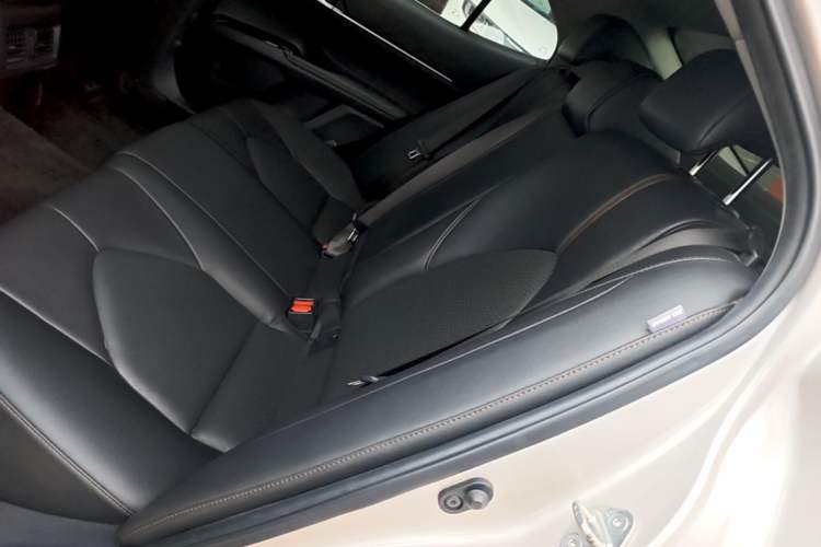 Used Toyota Camry 2018 2.0G Luxury Edition Left Rear Seat