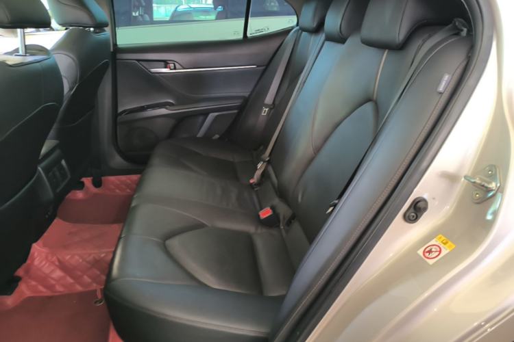 Used Toyota Camry 2018 2.5G Luxury Edition Left Rear Seat