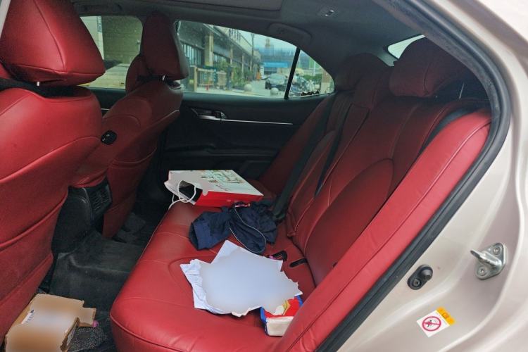 Used Toyota Camry 2018 2.5G Luxury Edition Left Rear Seat