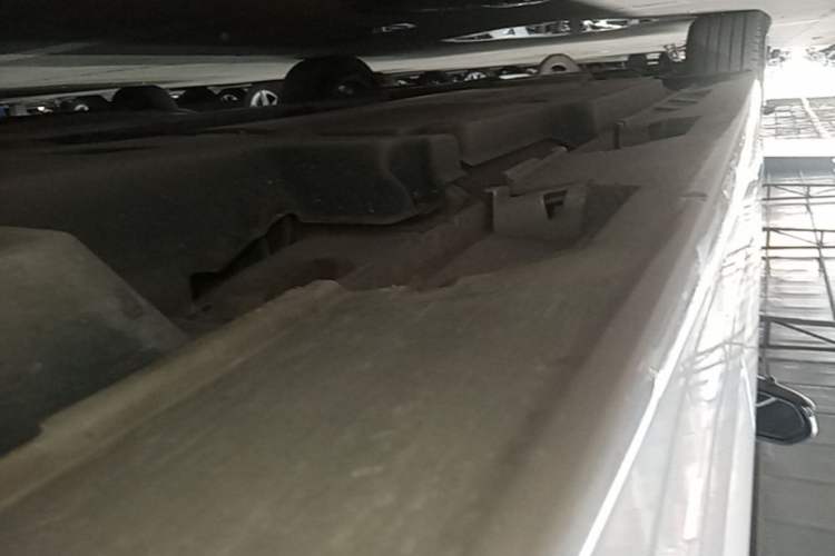 Used Toyota Camry 2018 2.0G Luxury Edition Left Side Sill