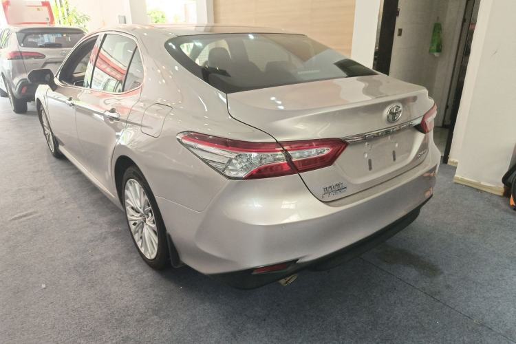 Used Toyota Camry 2018 2.5G Luxury Edition Rear Left 45 Deg