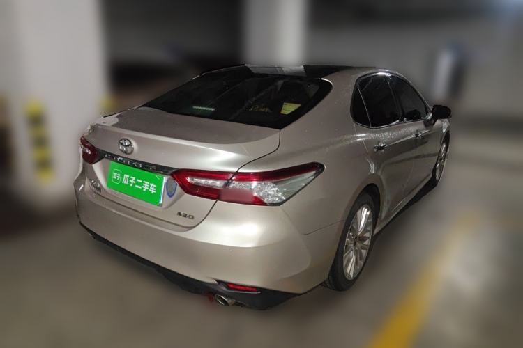 Used Toyota Camry 2018 2.5G Luxury Edition Rear Right 45 Deg