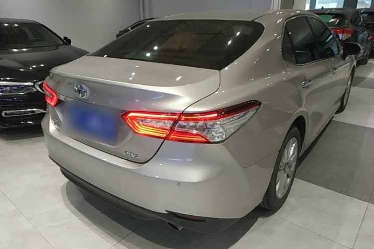 Used Toyota Camry 2018 2.0G Luxury Edition Rear Right 45 Deg