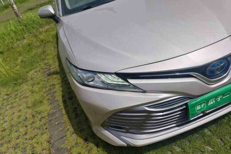 Used Toyota Camry 2018 Dual-Engine 2.5 HG Luxury Edition Right Front Headlight