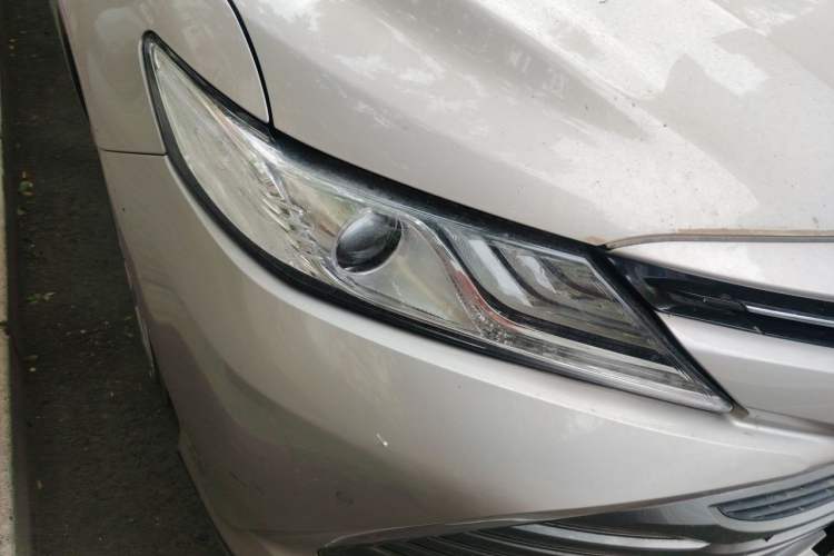 Used Toyota Camry 2018 2.5G Luxury Edition Right Front Headlight