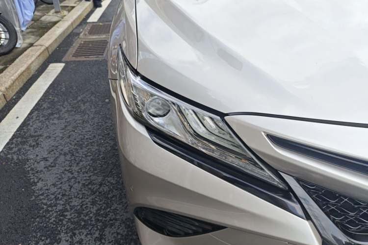 Used Toyota Camry 2018 2.5S Fēngshàng Edition Right Front Headlight