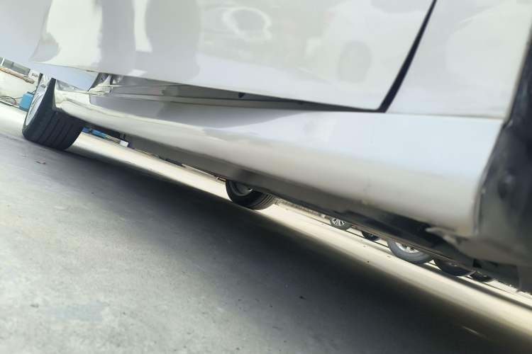 Used Toyota Camry 2018 2.5G Luxury Edition Right Side Sill