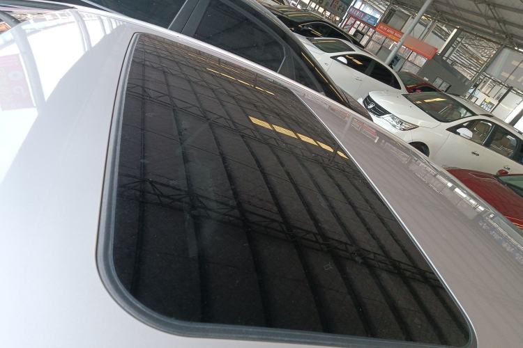 Used Toyota Camry 2018 2.0G Luxury Edition Roof