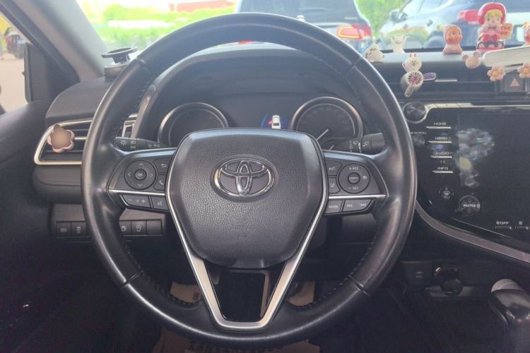 Used Toyota Camry 2018 2.5G Luxury Edition Steering Wheel