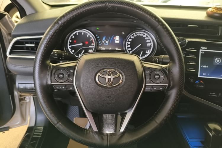 Used Toyota Camry 2018 2.5G Luxury Edition Steering Wheel