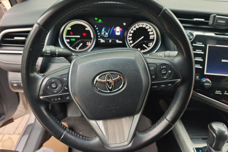 Used Toyota Camry 2018 Dual-Engine 2.5 HG Luxury Edition Steering Wheel