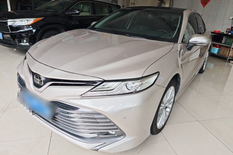 Used Toyota Camry 2018 2.5G Luxury Edition Guazi used car, China used car export, Used car for sale, Used  cars, Cheapest cars for sale