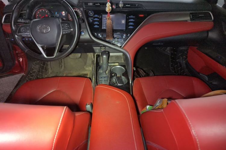 Used Toyota Camry 2018 2.5S Fēngshàng Edition Center Console
