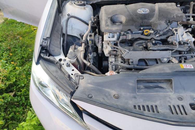 Used Toyota Camry 2018 2.5G Luxury Edition Engine Bay Right