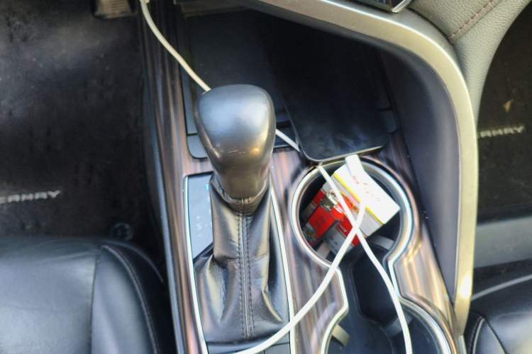 Used Toyota Camry 2018 2.5G Luxury Edition Gear Lever