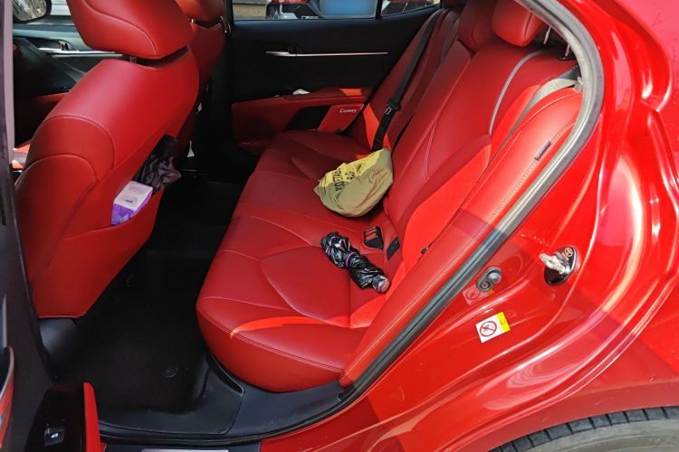 Used Toyota Camry 2018 2.5S Fēngshàng Edition Left Rear Seat