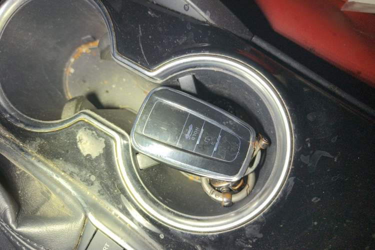 Used Toyota Camry 2018 2.5S Fēngshàng Edition Vehicle Key