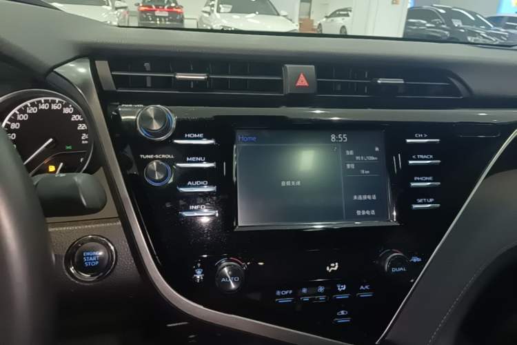 Used Toyota Camry 2018 2.0G Luxury Edition Audio And AC Panel