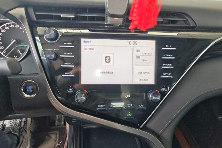 Used Toyota Camry 2018 2.5G Luxury Edition Audio And AC Panel