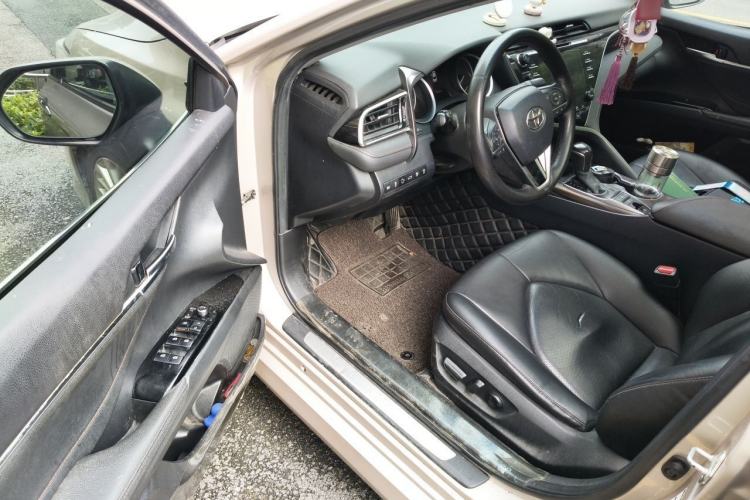 Used Toyota Camry 2018 2.5G Luxury Edition Driver Seat