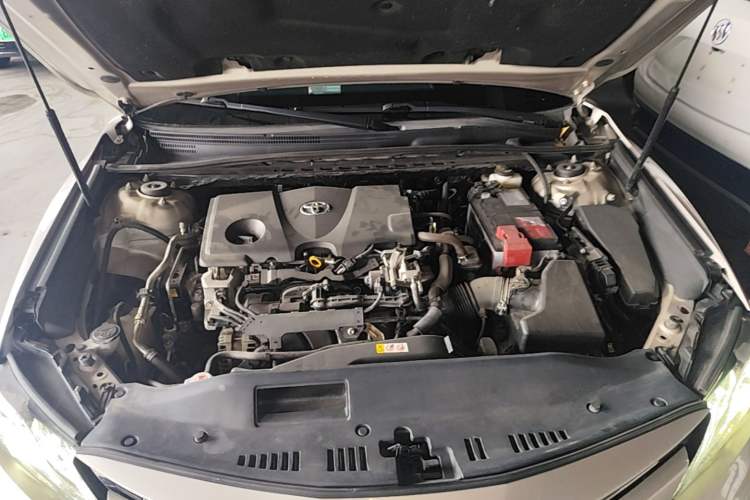 Used Toyota Camry 2018 2.5G Luxury Edition Engine Bay