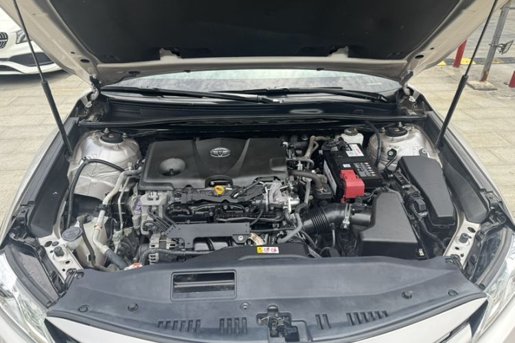 Used Toyota Camry 2018 2.5G Luxury Edition Engine Bay