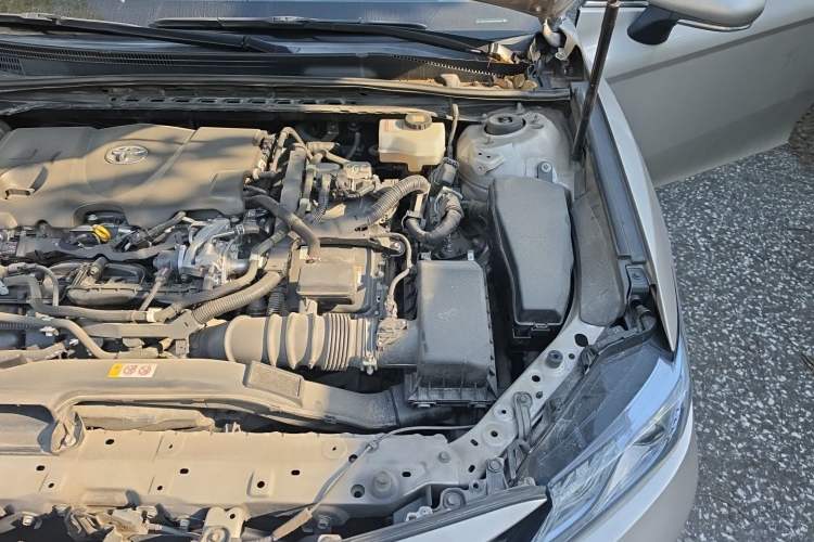 Used Toyota Camry 2018 Dual-Engine 2.5 HG Luxury Edition Engine Bay Left