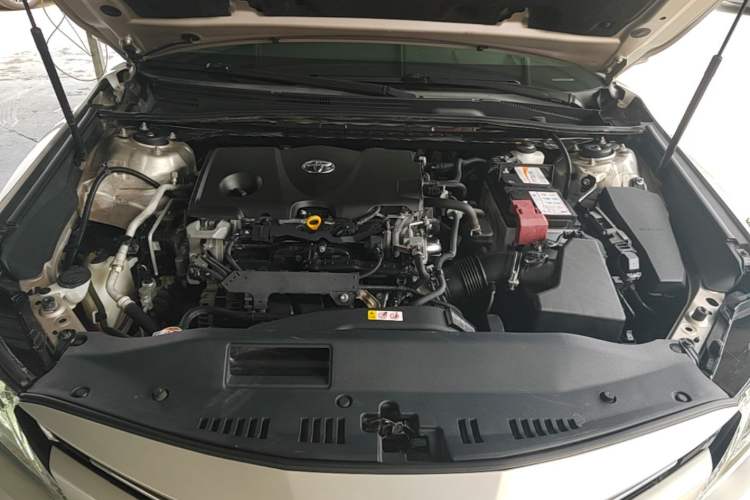 Used Toyota Camry 2018 2.5G Luxury Edition Engine Bay