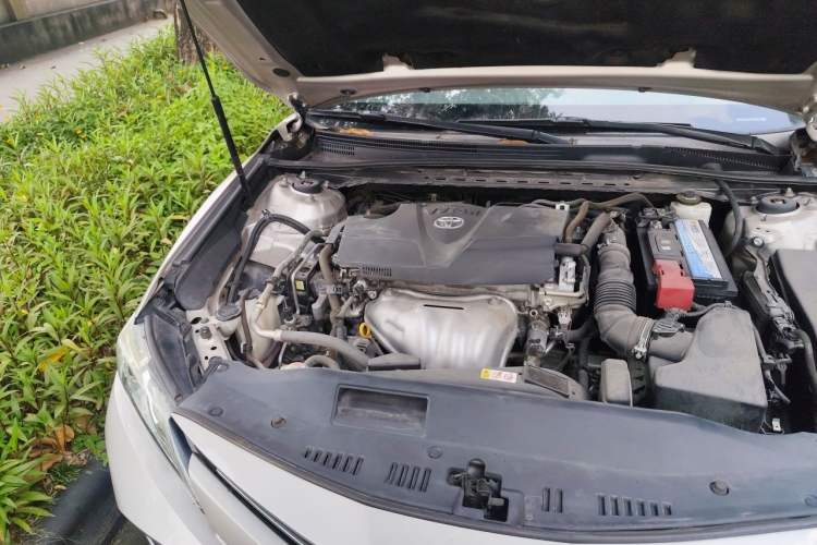 Used Toyota Camry 2018 2.0G Luxury Edition Engine Bay Right