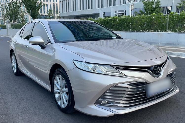 Used Toyota Camry 2018 2.0G Luxury Edition Exterior 2