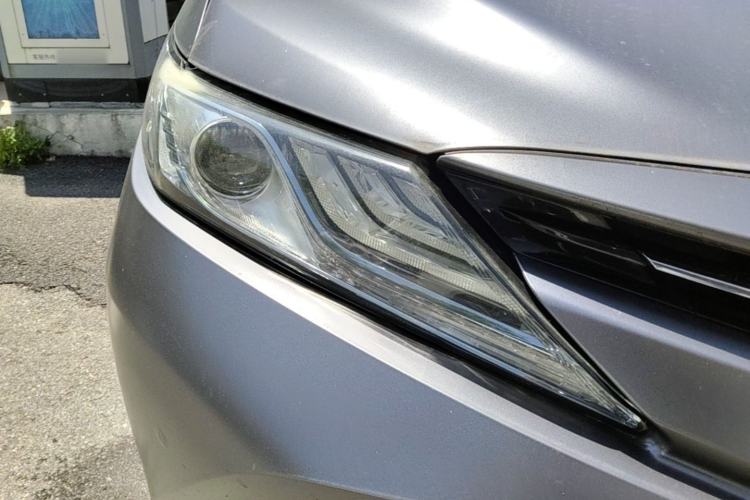 Used Toyota Camry 2018 Dual-Engine 2.5 HG Luxury Edition Exterior 3
