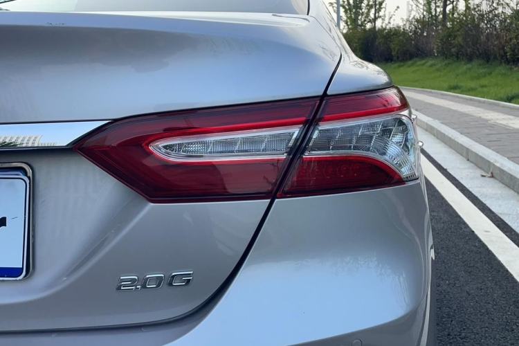 Used Toyota Camry 2018 2.0G Luxury Edition Exterior 6