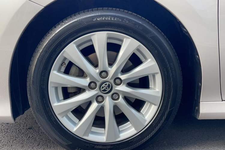 Used Toyota Camry 2018 2.0G Luxury Edition Exterior 7