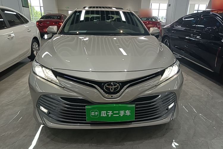 Used Toyota Camry 2018 2.0G Luxury Edition Front