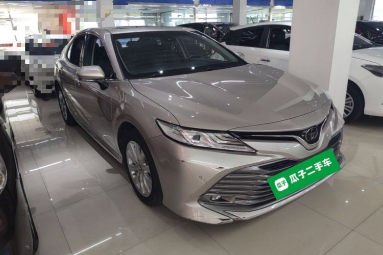 Used Toyota Camry 2018 2.0G Luxury Edition Front Right 45 Deg