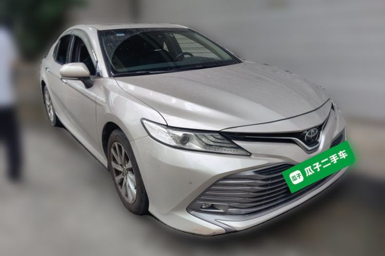 Used Toyota Camry 2018 2.0G Luxury Edition Front Right 45 Deg