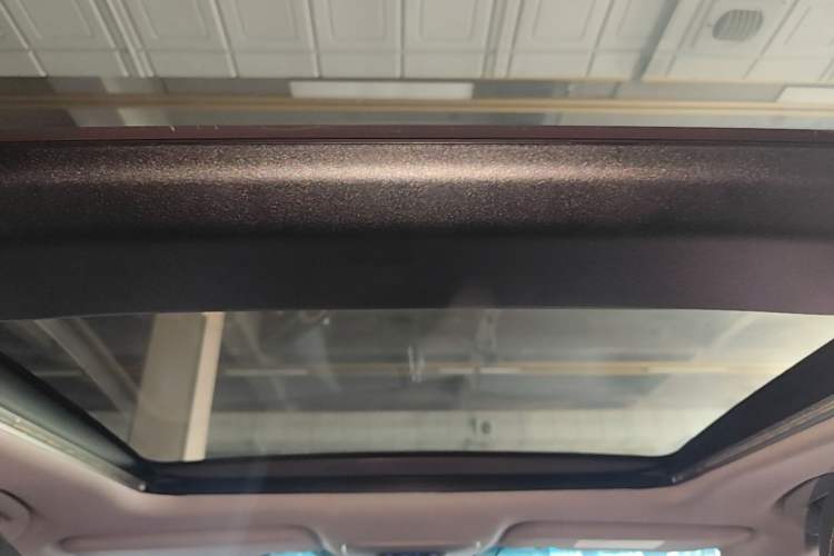 Used Toyota Camry 2018 2.5G Luxury Edition Headliner