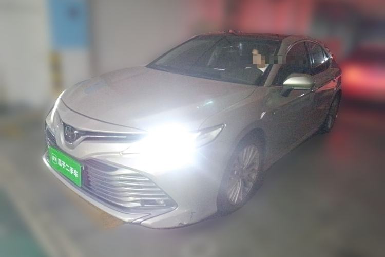 Used Toyota Camry 2018 2.5G Luxury Edition Guazi used car, China used car export, Used car for sale, Used  cars, Cheapest cars for sale
