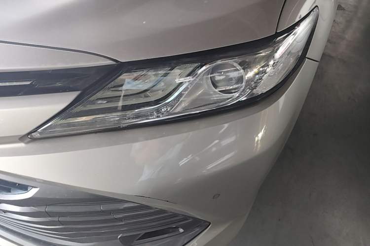Used Toyota Camry 2018 2.5G Luxury Edition Left Front Headlight