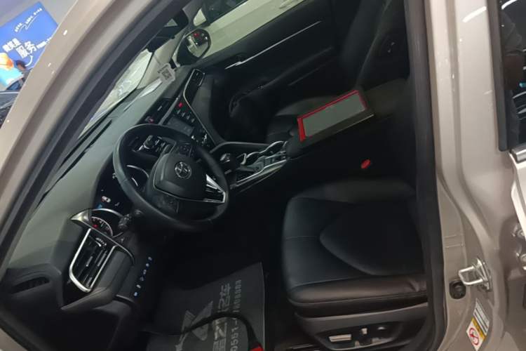 Used Toyota Camry 2018 2.0G Luxury Edition Left Front Seat