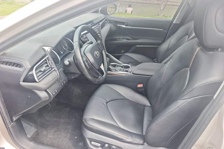 Used Toyota Camry 2018 2.0G Luxury Edition Left Front Seat