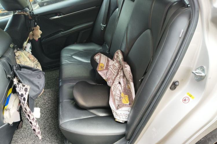 Used Toyota Camry 2018 2.5G Luxury Edition Left Rear Seat