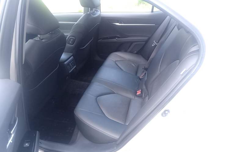 Used Toyota Camry 2018 2.5G Luxury Edition Left Rear Seat