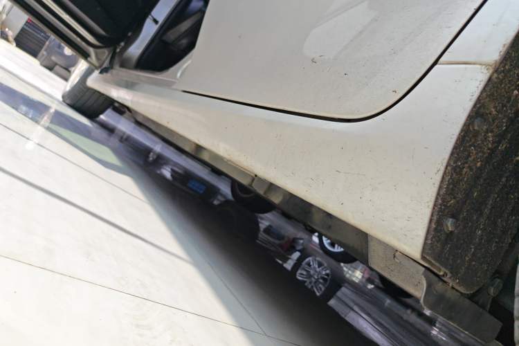 Used Toyota Camry 2018 2.5G Luxury Edition Left Side Sill