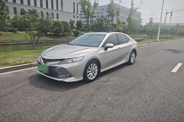 Used Toyota Camry 2018 2.0G Luxury Edition